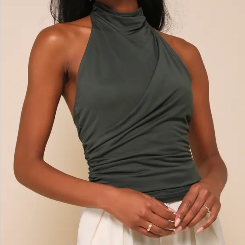 NWT Lulus Cute Inspiration Dark Green Sleeveless Halter Top